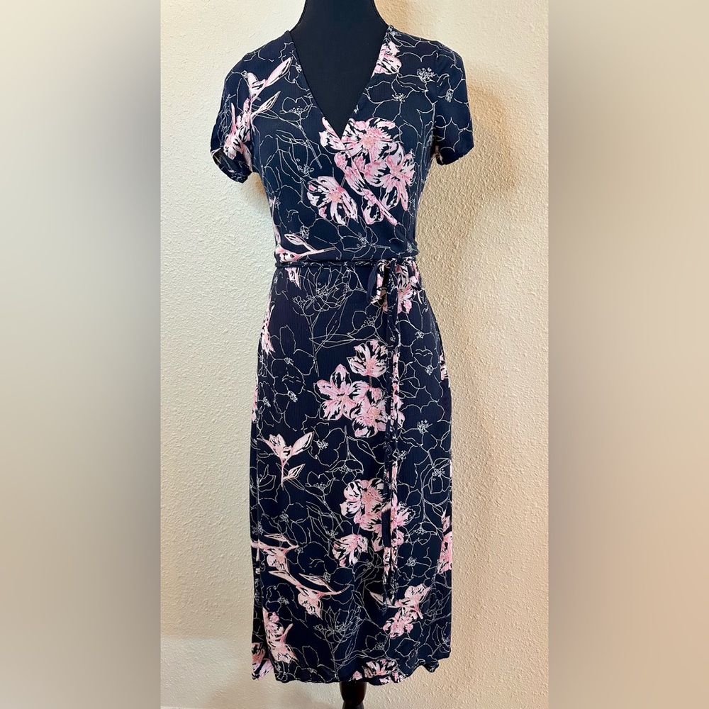 Billabong Navy and Pink Floral Midi Dress